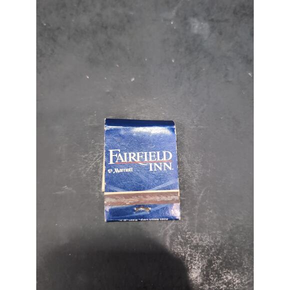 Fairfield Inn Hotel Matches,‎ Vintage Matchbook Collectible Marriott Advertising - Picture 2 of 3